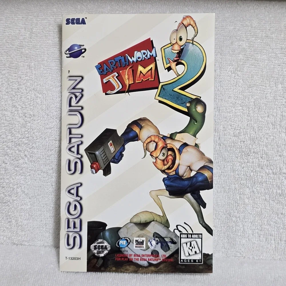 Earthworm Jim 2 (Sega Saturn, 1996) Authentic Complete Manual + Reg Card Nice